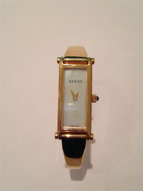 pre owned ladies gucci watches.